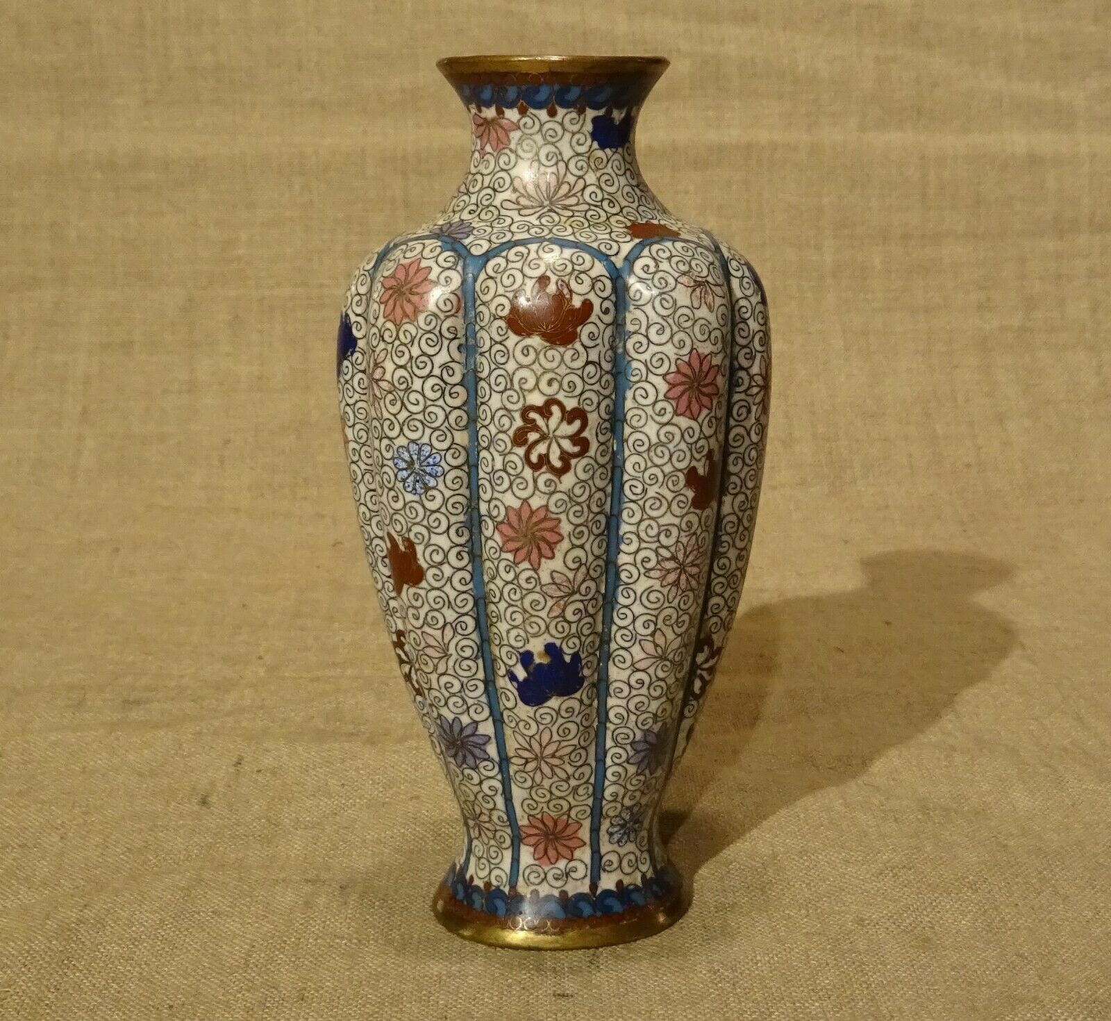 Asian vase in walled brass