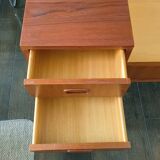 Scandinavian dressing table