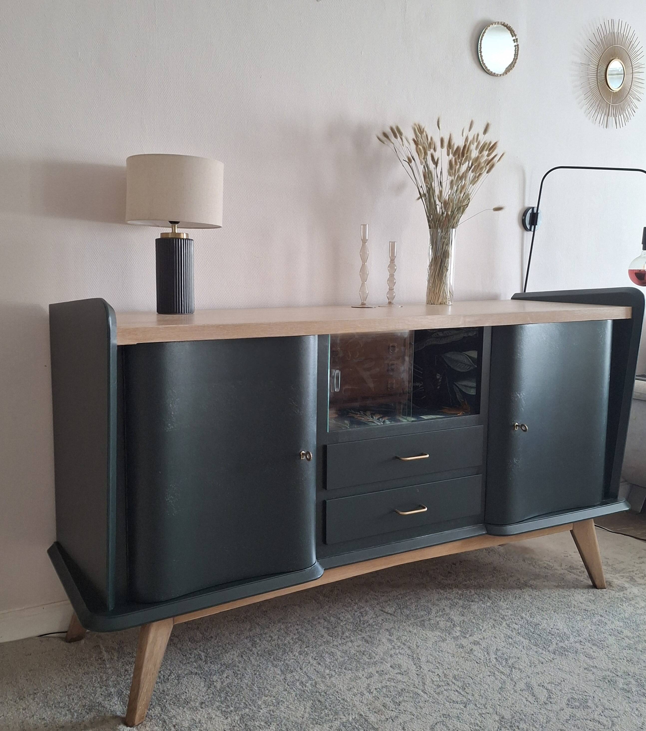 Vintage 60s sideboard