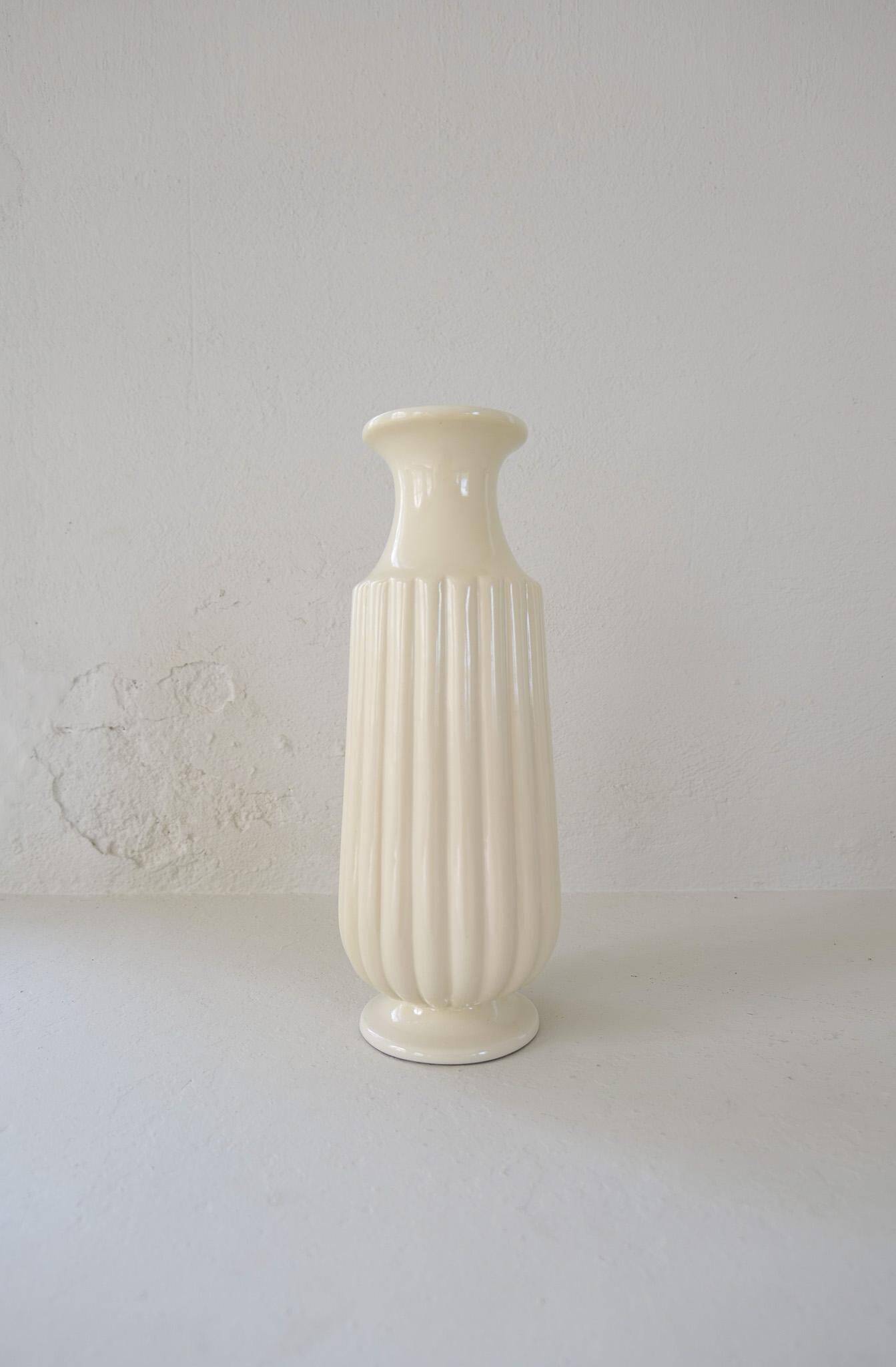 Vase Art Déco en Céramique sur Pied Bo Fajans Ewald Dahlskog, Suède, 1940s