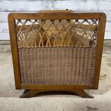 Children's bed in wood and wicker from the 50s and 60s