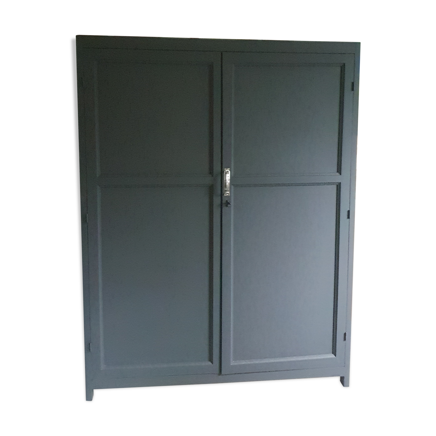 Workshop cabinet
