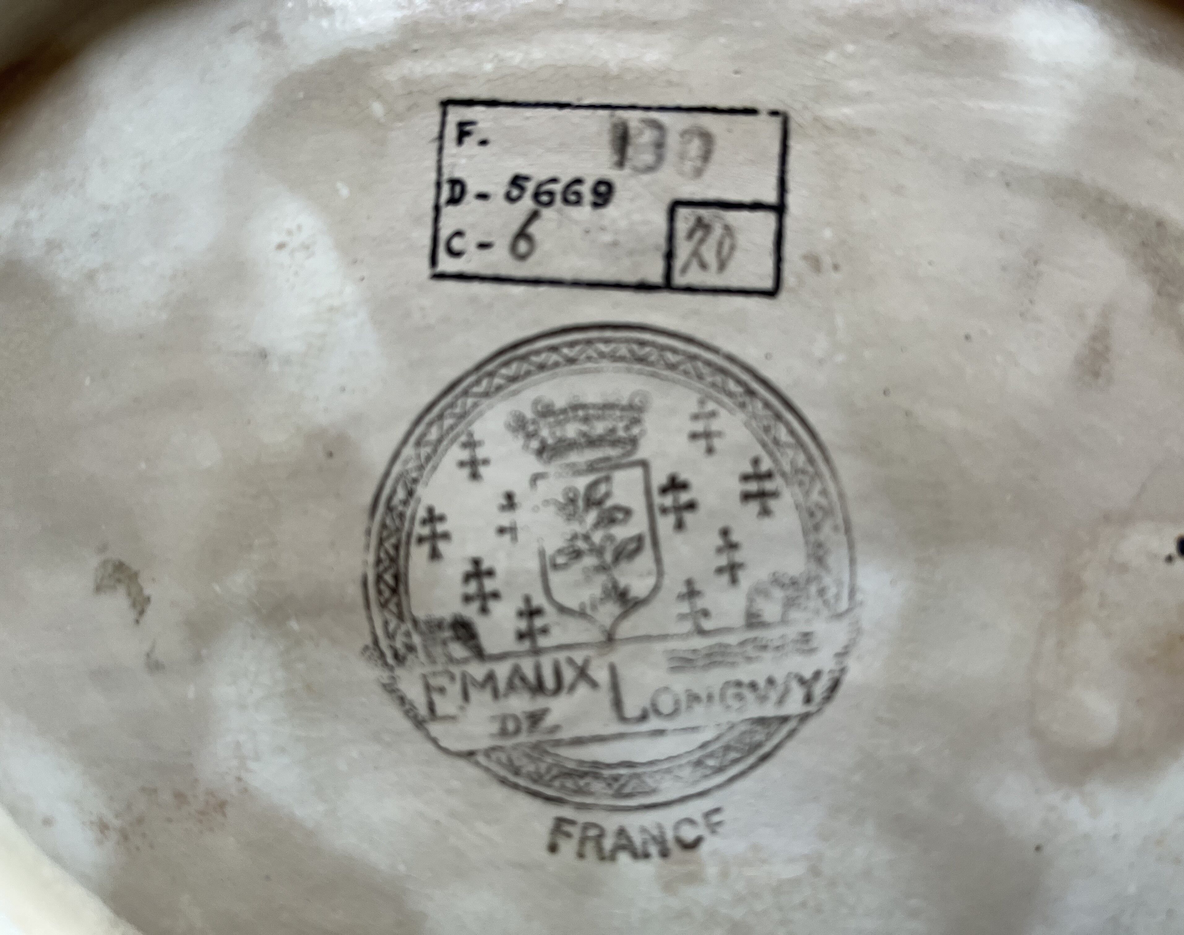 Bannette en émaux de Longwy