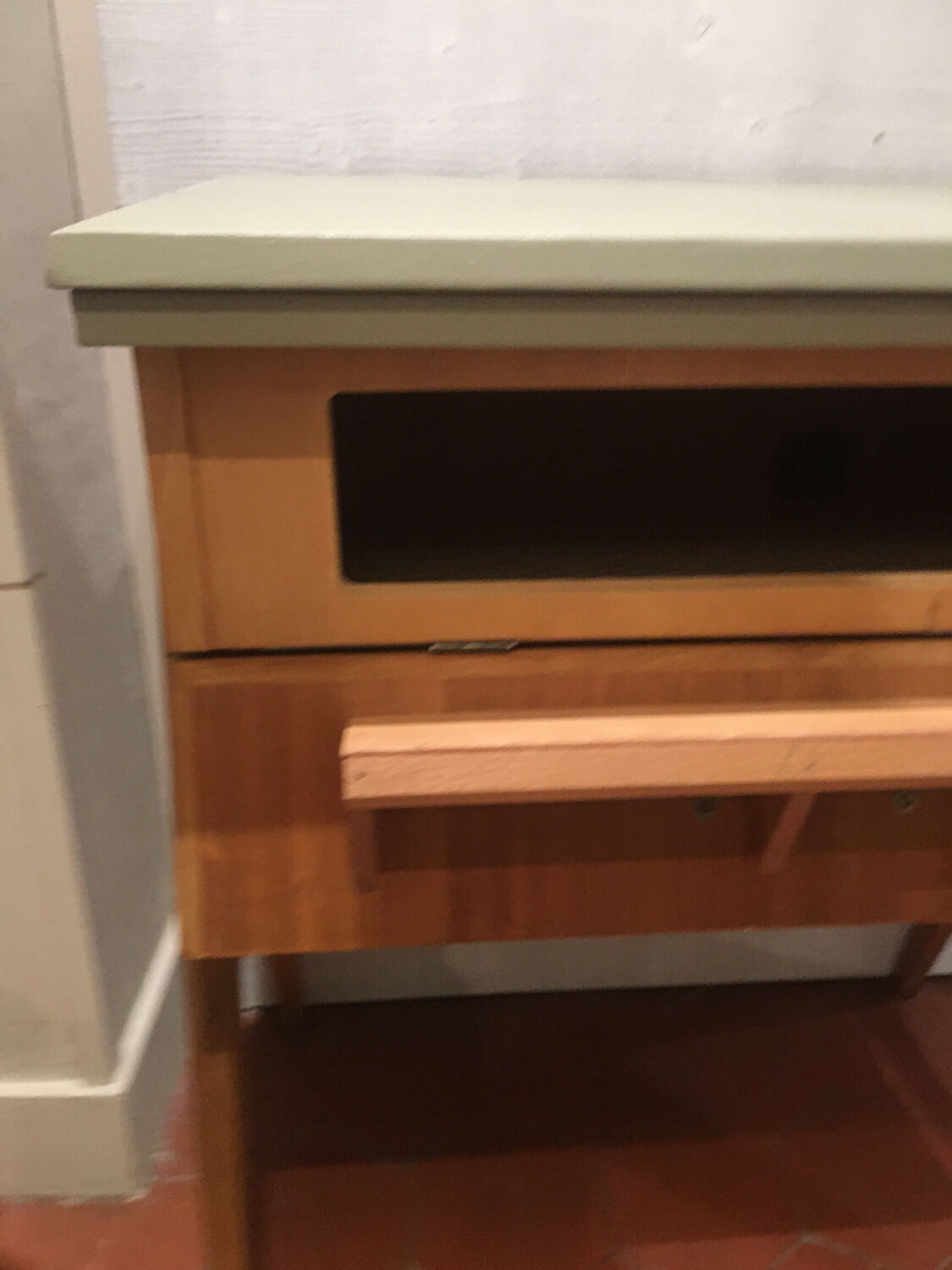 Vintage desk feet compass