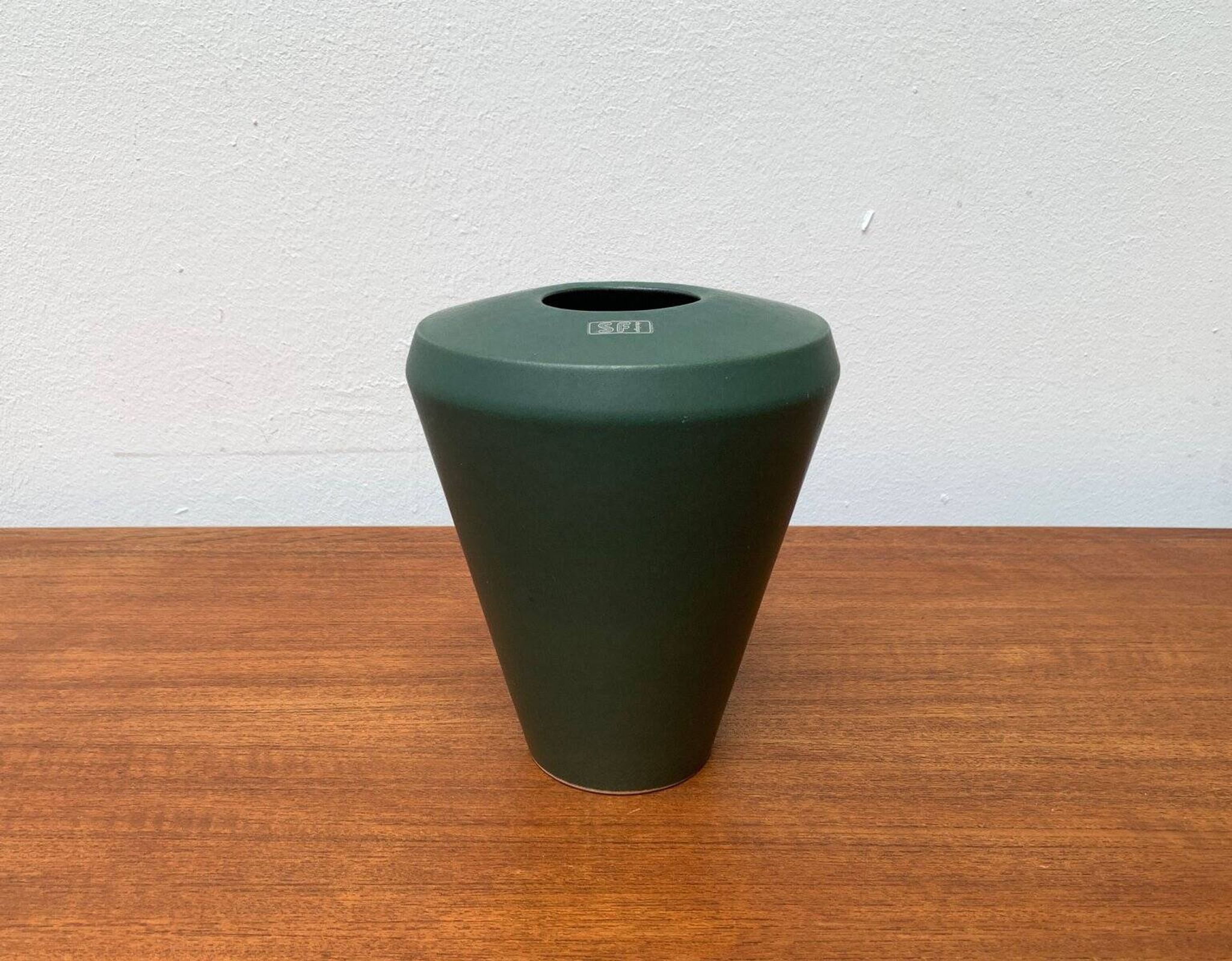 Vintage minimalist ceramic vase by SF Design
