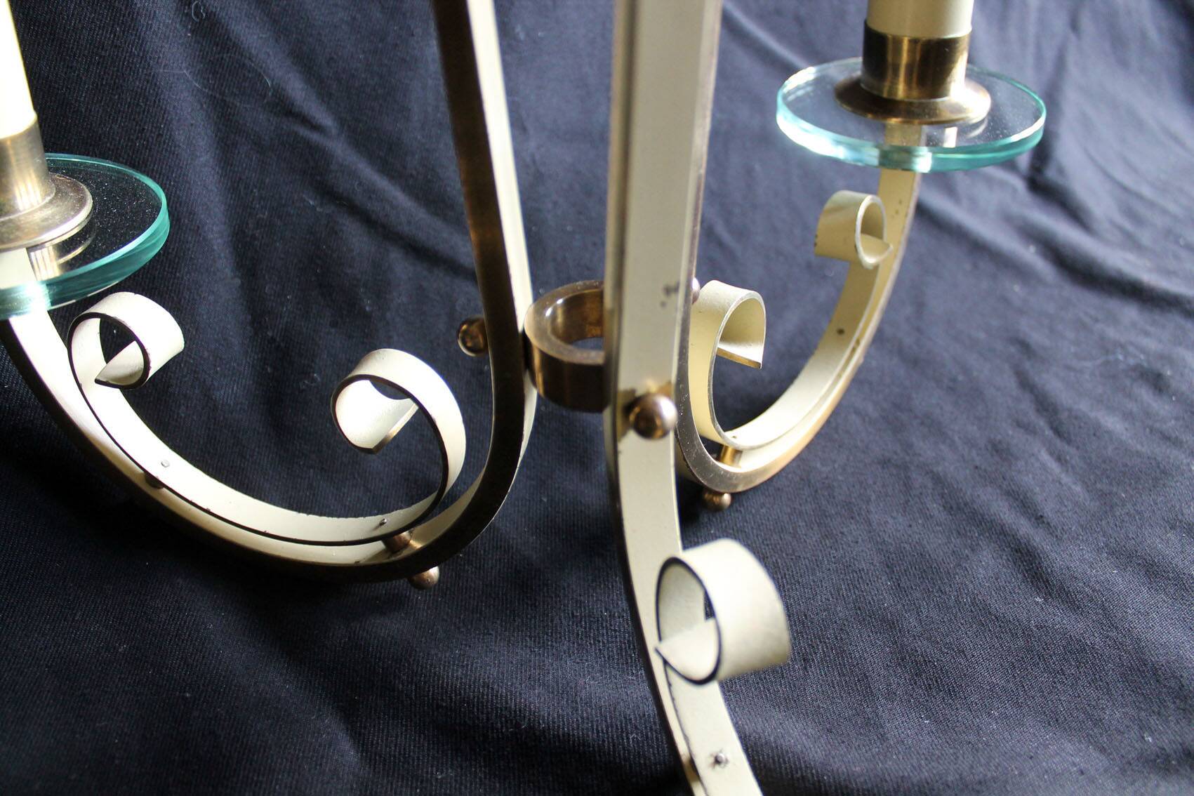 Art Deco three-light chandelier in brass and glass, 1930s