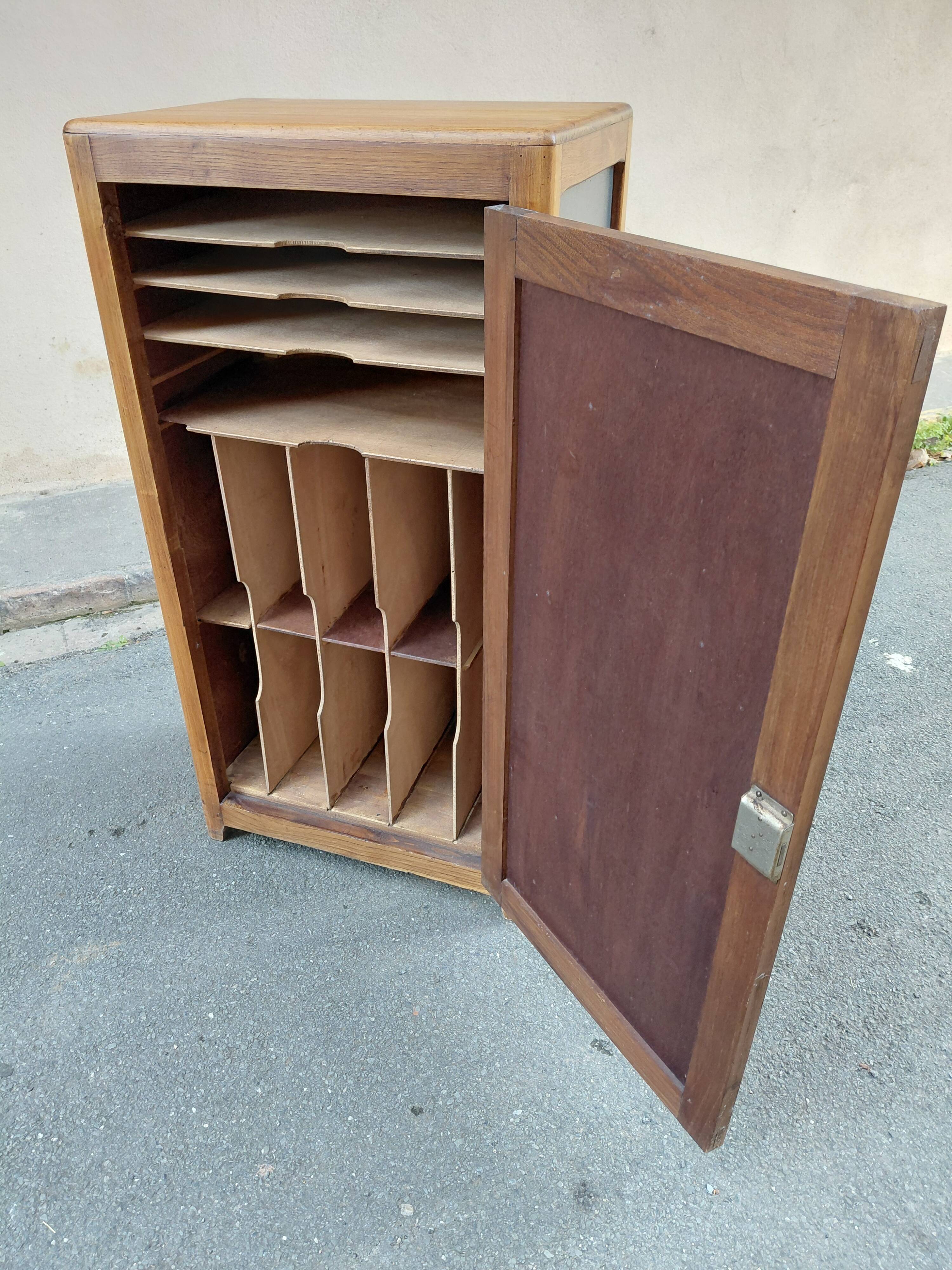 Meuble a dossiers Art déco