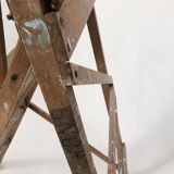 Wooden painter's stepladder