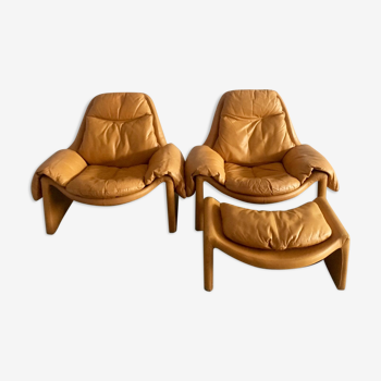 Set of 2 chairs P60 with ottoman by Vittorio Introini for Saporiti 1960