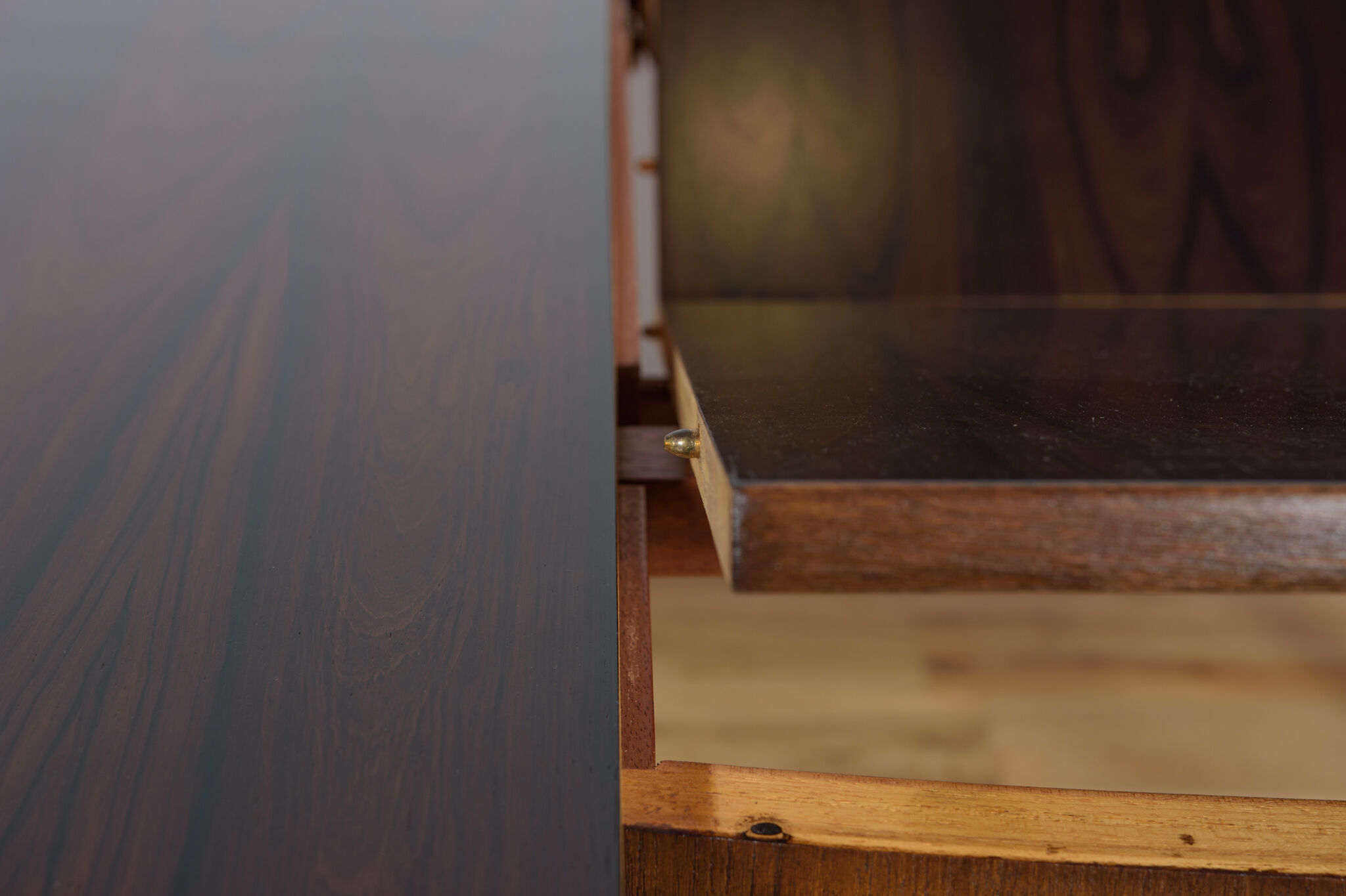 Oval Rosewood Extendable Dining Table from McIntosh, 1960s