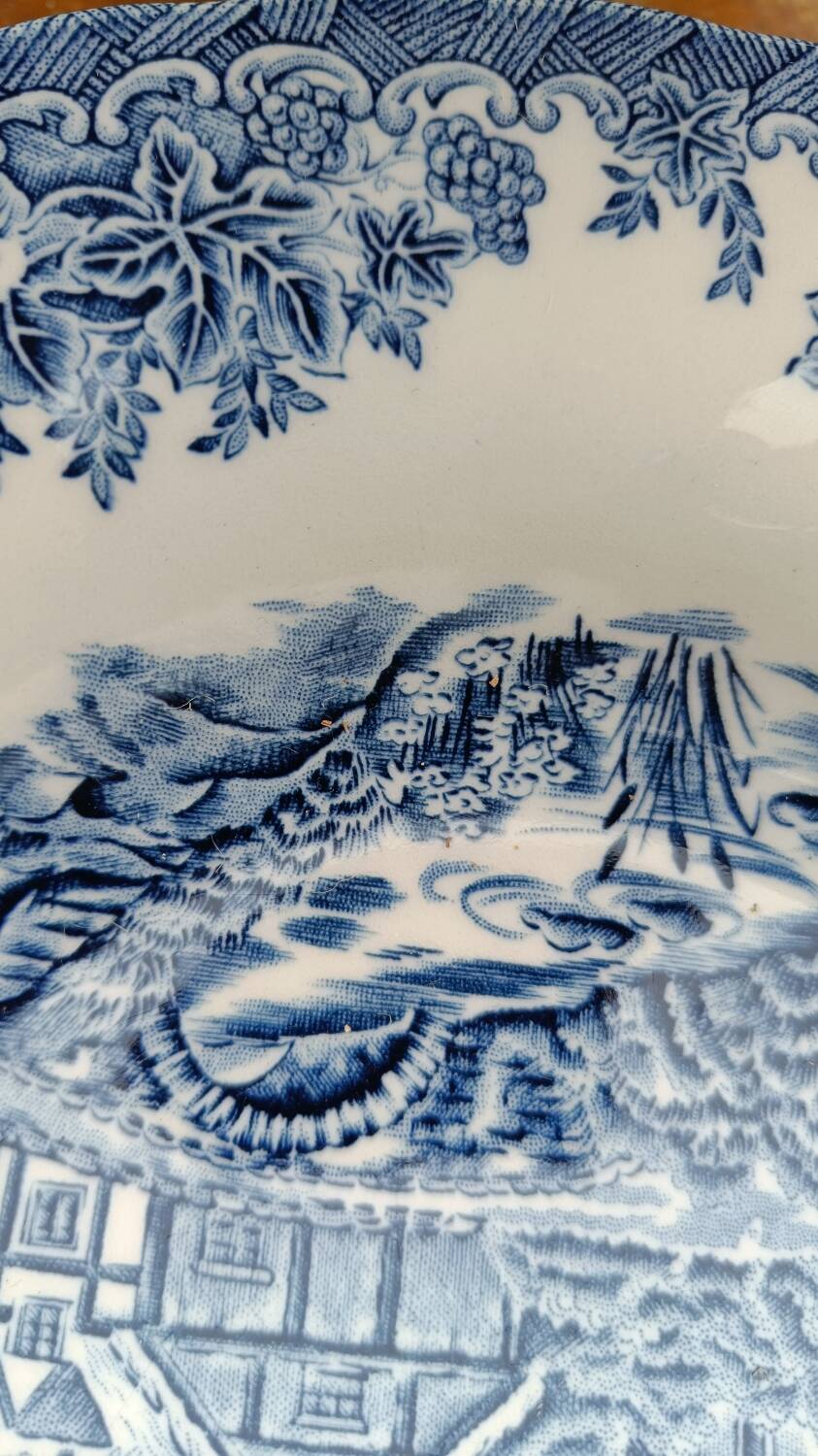 Churchill English soup plate