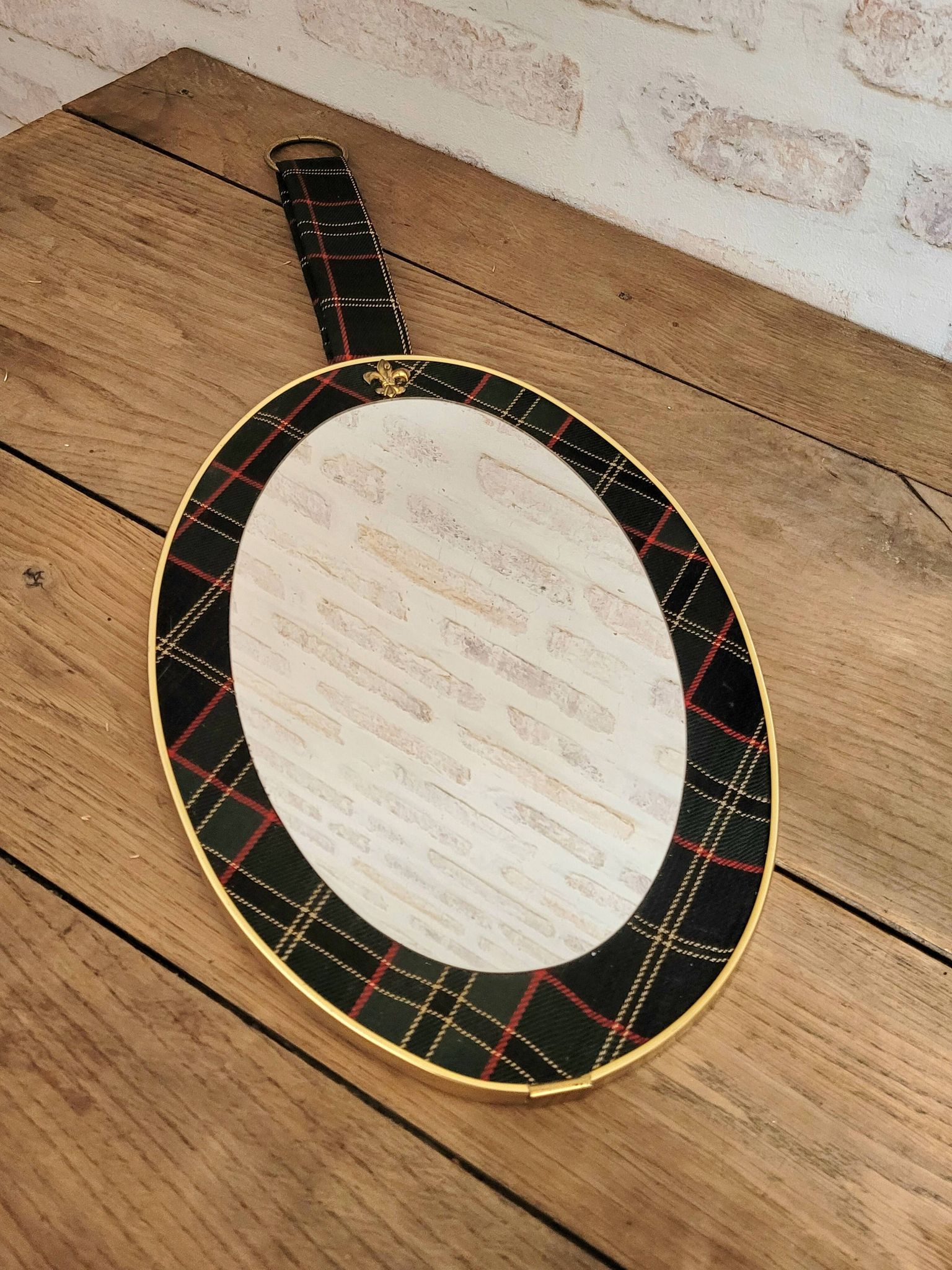 Miroir ovale vintage à décor de tartan