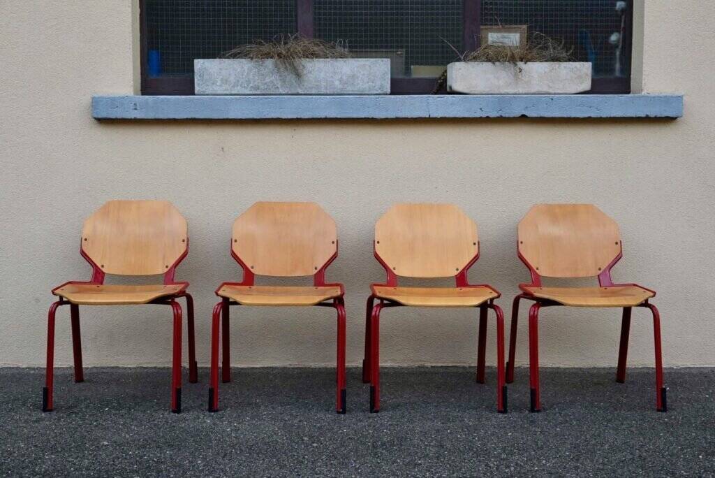 Set of 4 Design Chairs Rio Fröscher 1985 Postmodern Red Wood