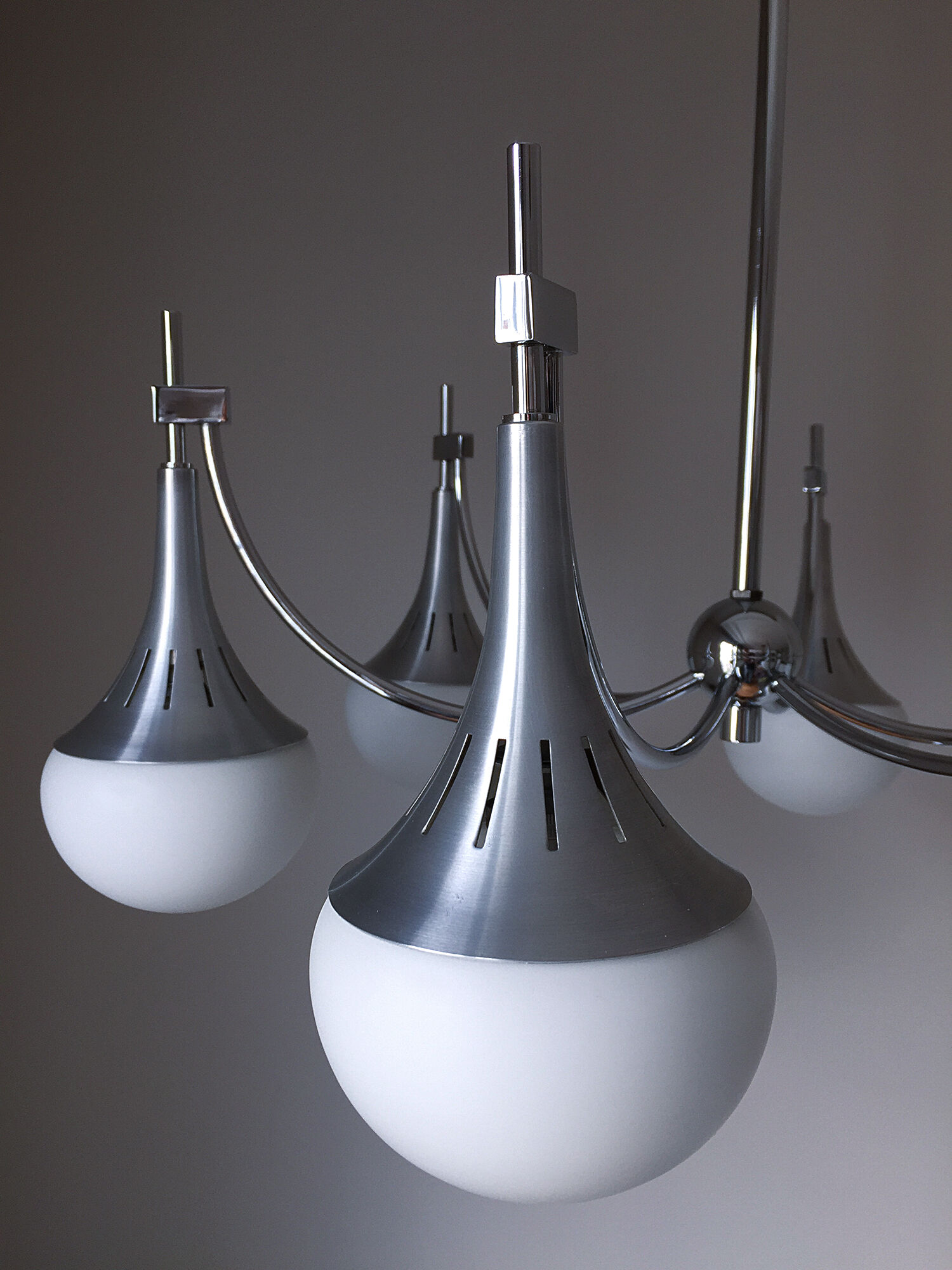 Chandelier 6 lights chrome aluminum and opaline satin Maison Sciolari 1960