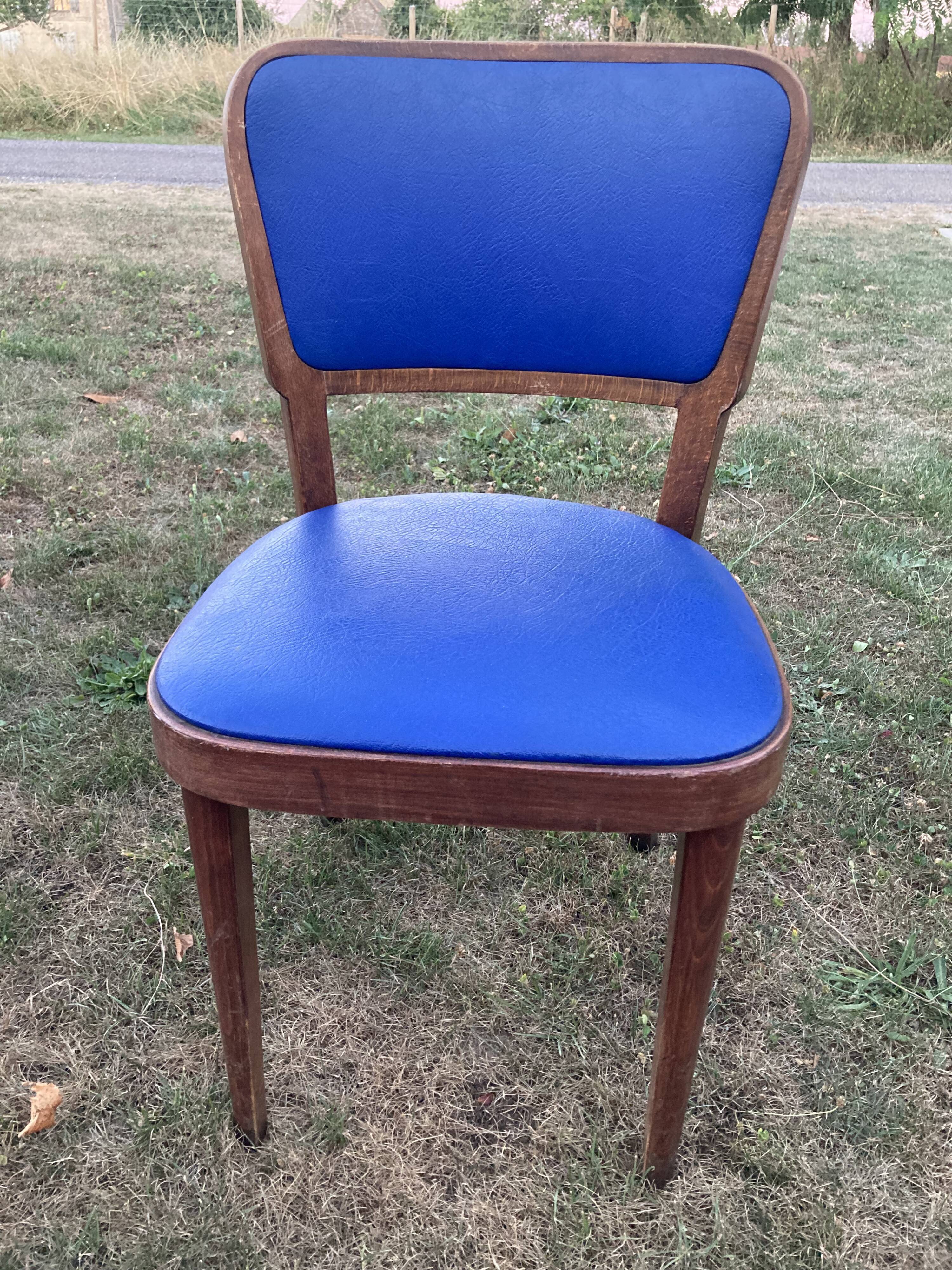 4 tuna chairs