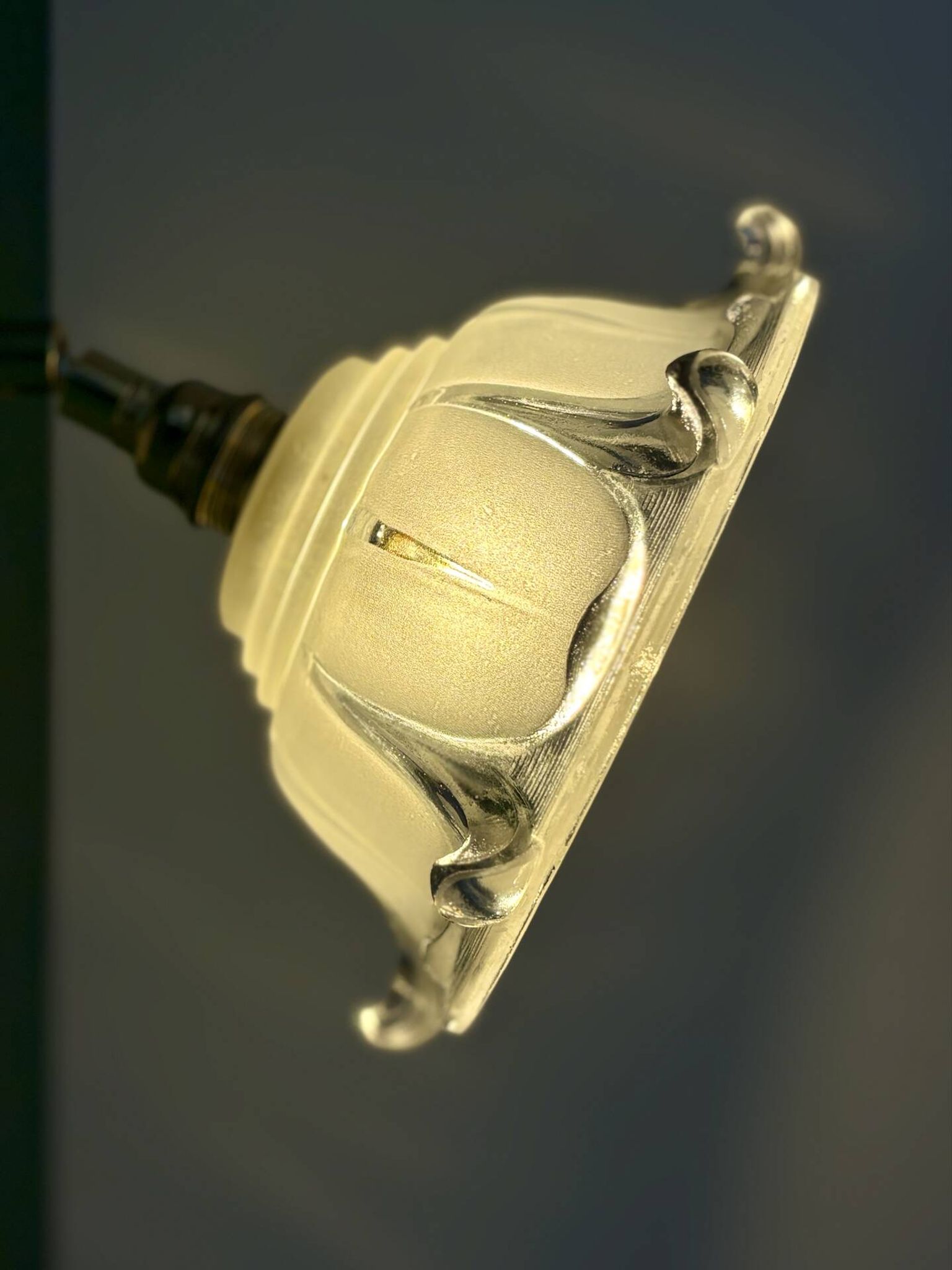 Vintage frosted glass lampshade wall light