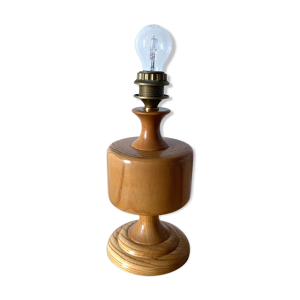 Lampe vintage en bois