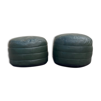 Two poufs or pieces of sofas in leather patchwork