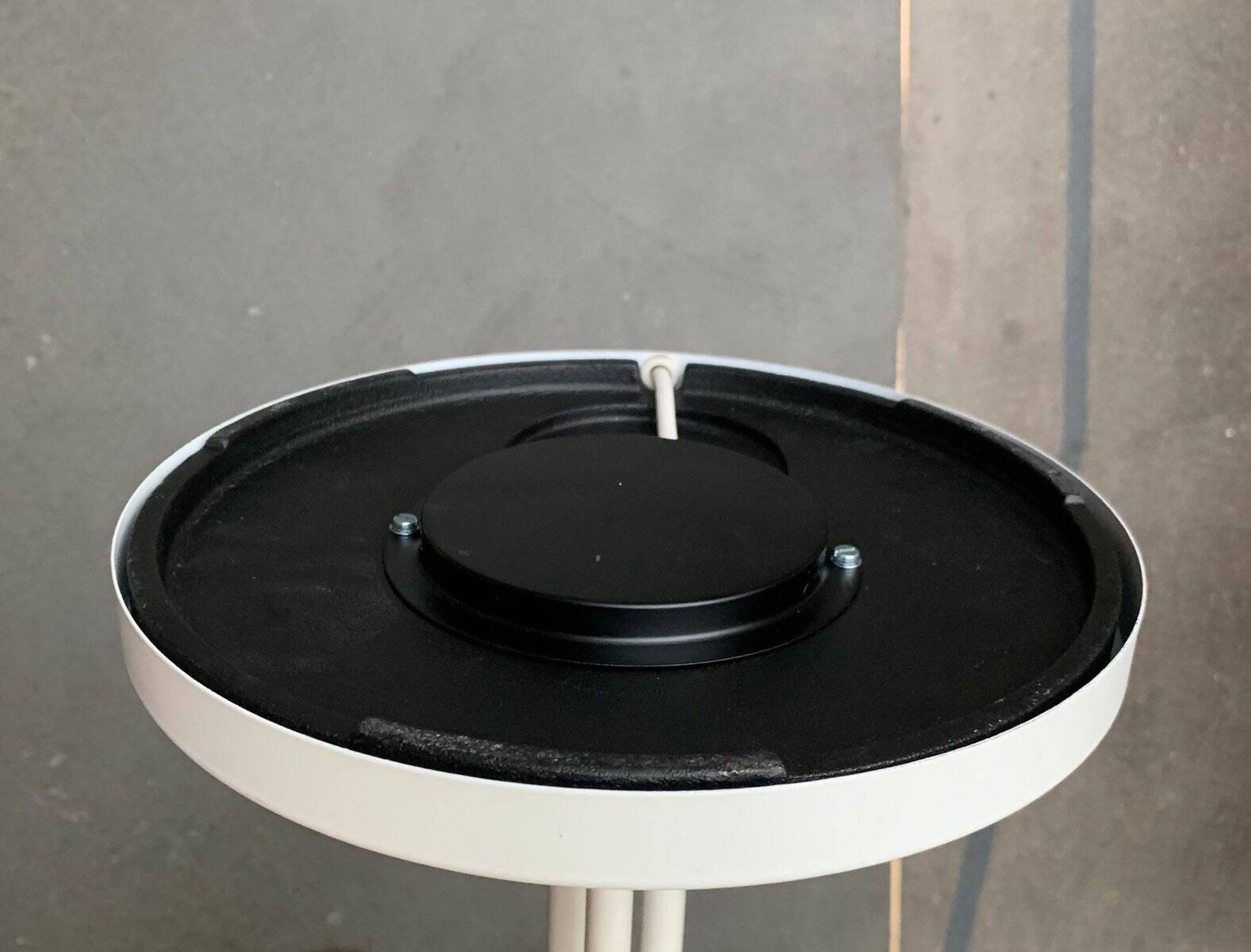 Lampe sur pied minimaliste allemande de l'ère spatiale de Cosack