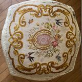 Stool of movable shape in molded natural wood Louis XV style