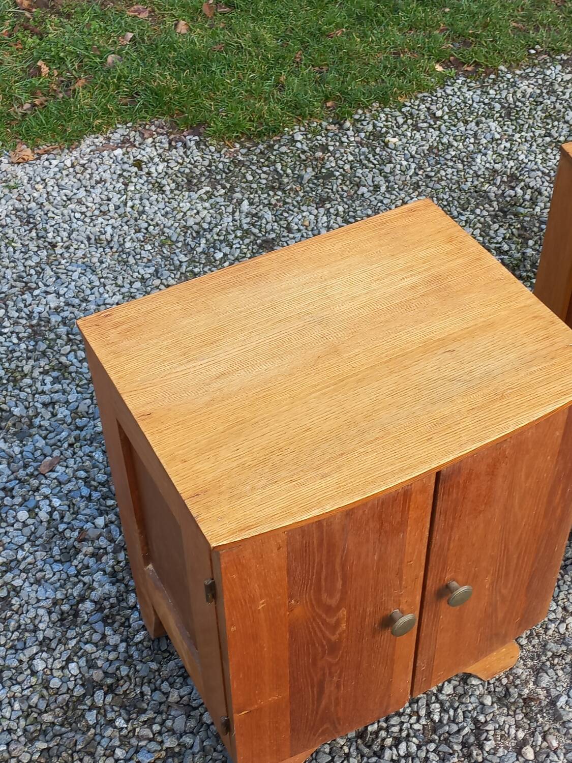 Pair of vintage bedside tables in blond and gilded oak from the 50s