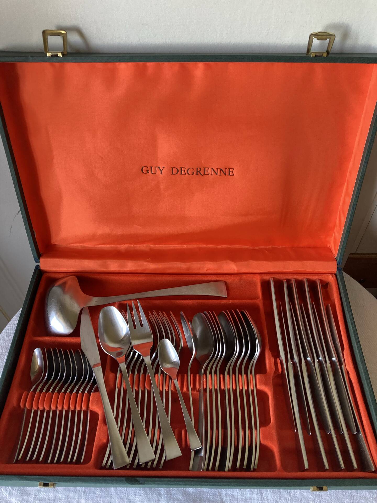 Ménagère vintage en inox Guy Degrenne, modèle Jet