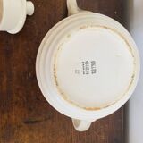 Gilles model teapot from the gien earthenware factory
