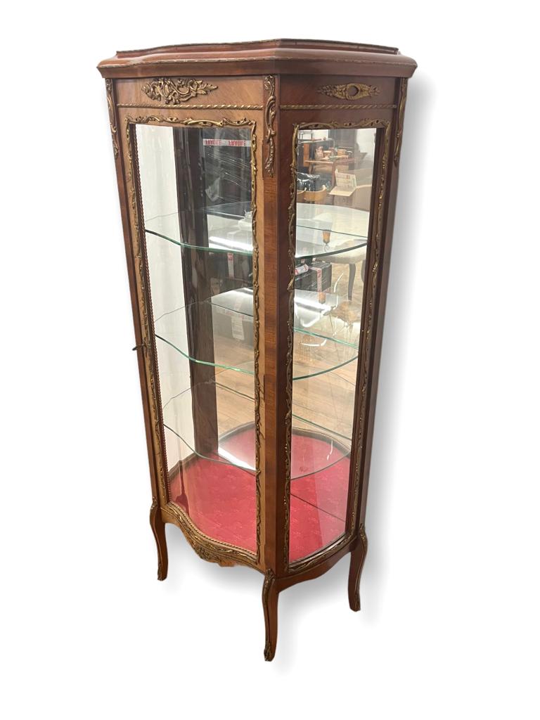 Louis XV style showcase