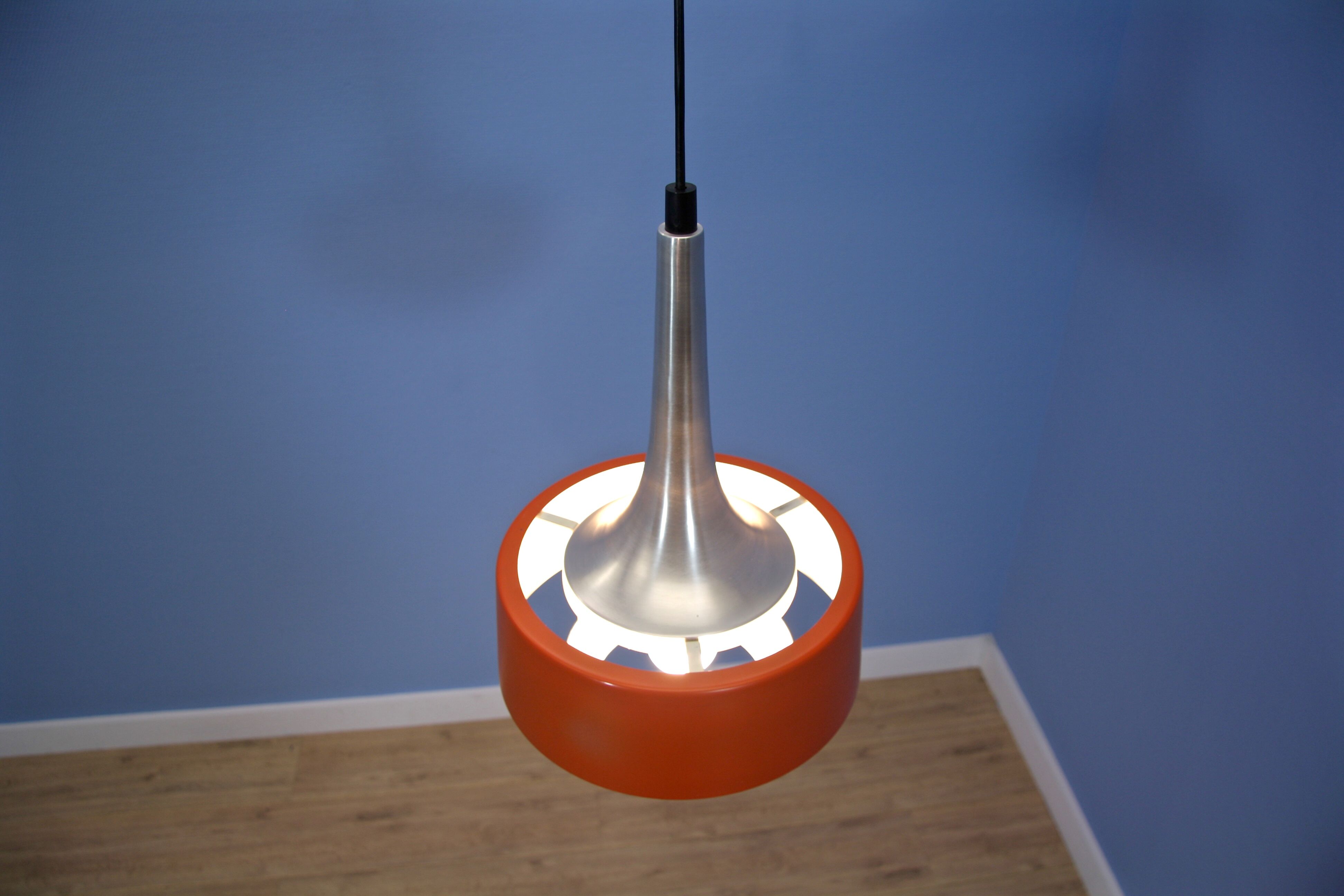 Suspension hollandaise de Louis Kalff pour Philips, années 1960