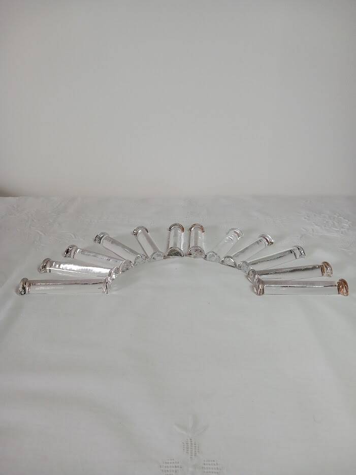 Vintage crystal knife rest