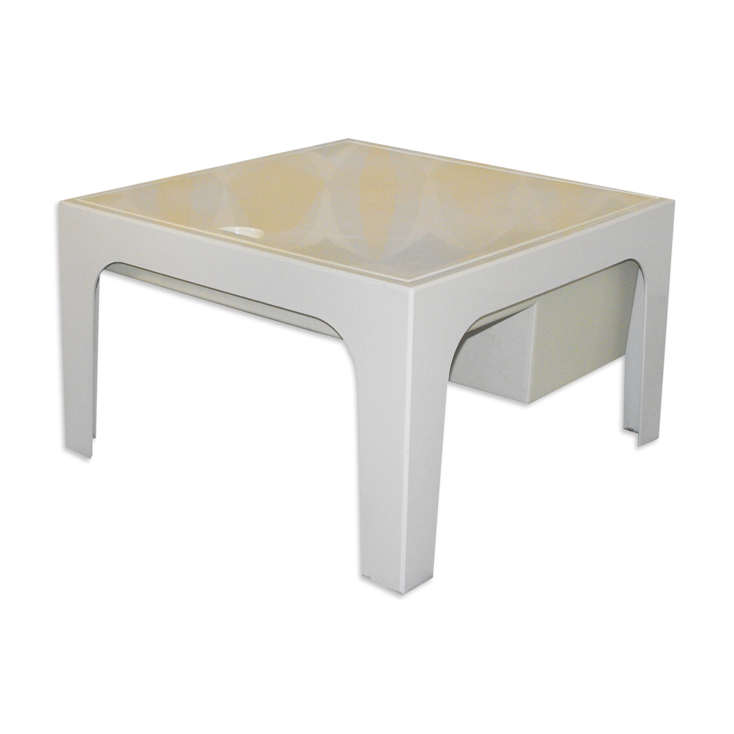 Coffee table with storage 70