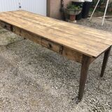 Farm table