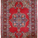 Tapis vintage fait main Kazvin en laine rouge vif (100cm x 144cm)