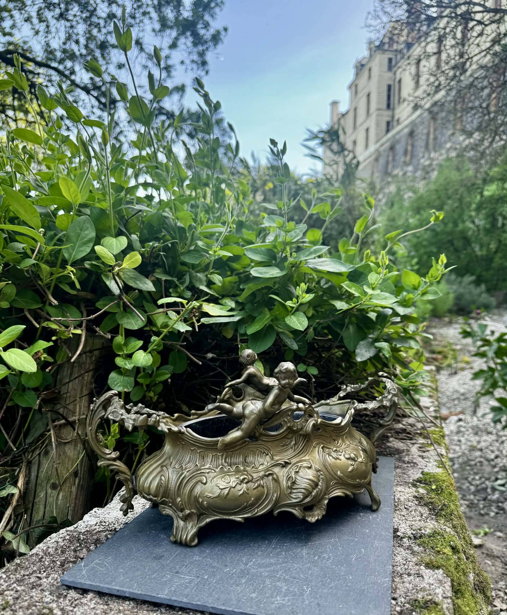 Large rock garden planter angel Art Nouveau