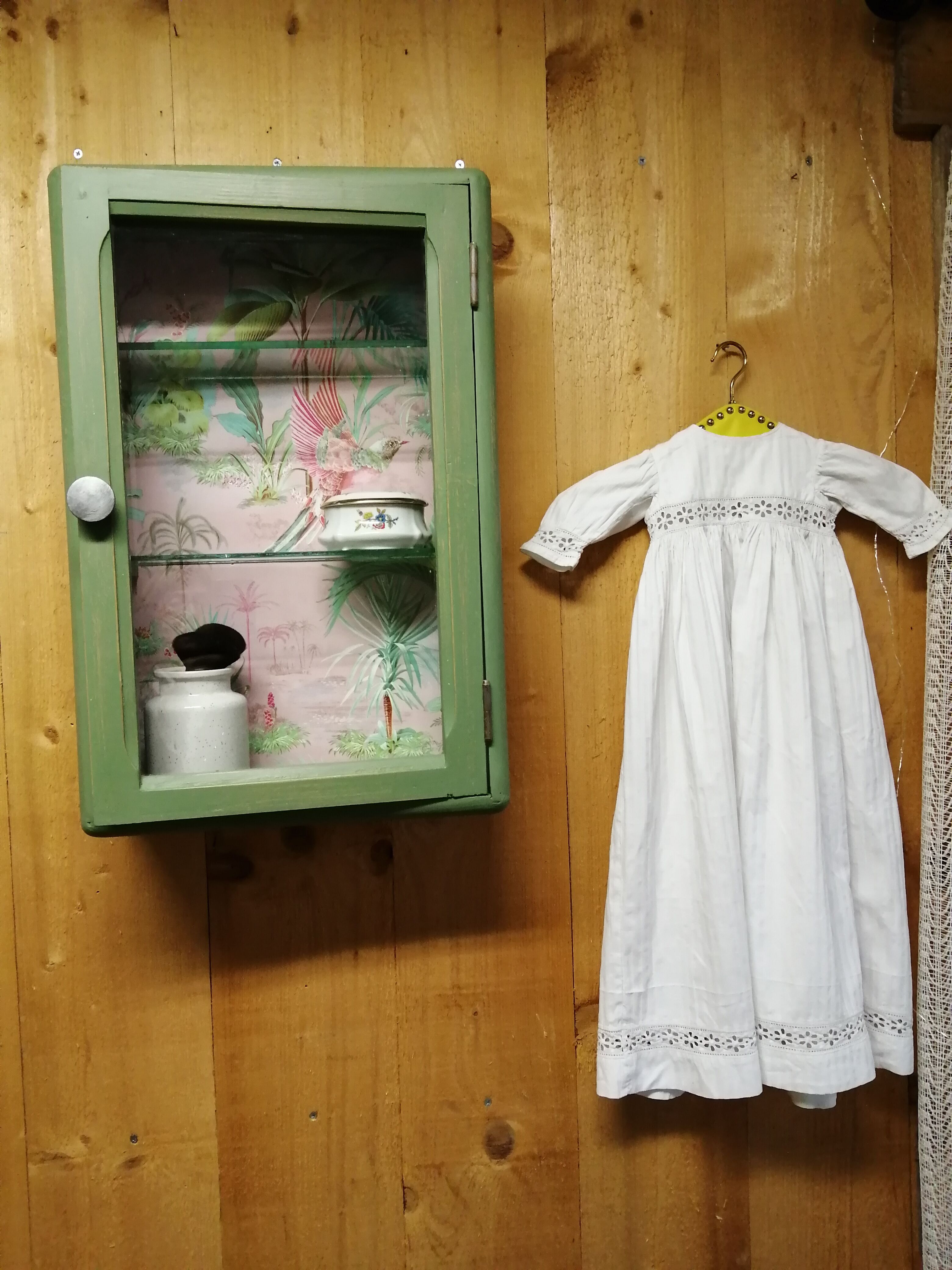Medicine cabinet