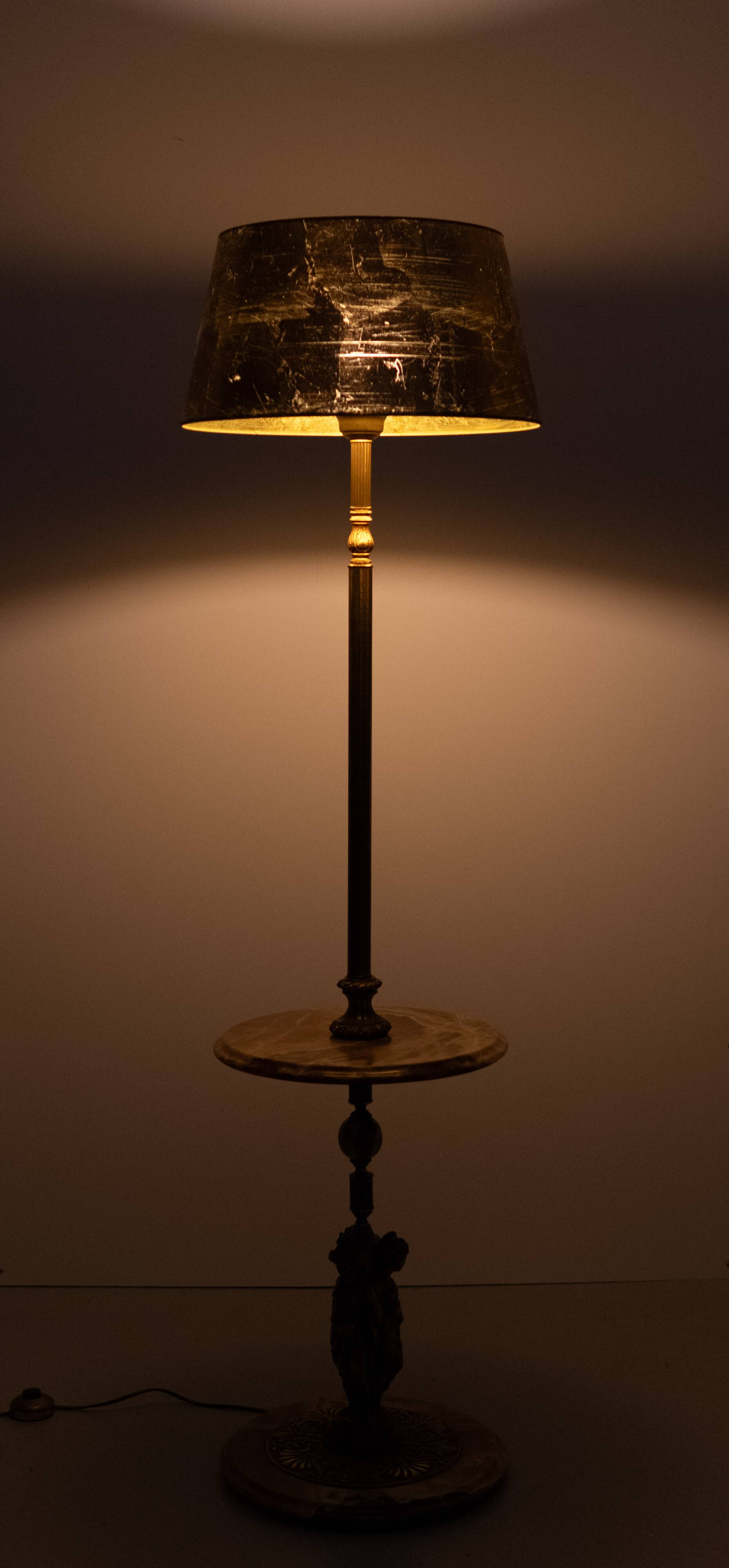 Deknudt Onyx Floor lamp with side Table 1970s Belgium