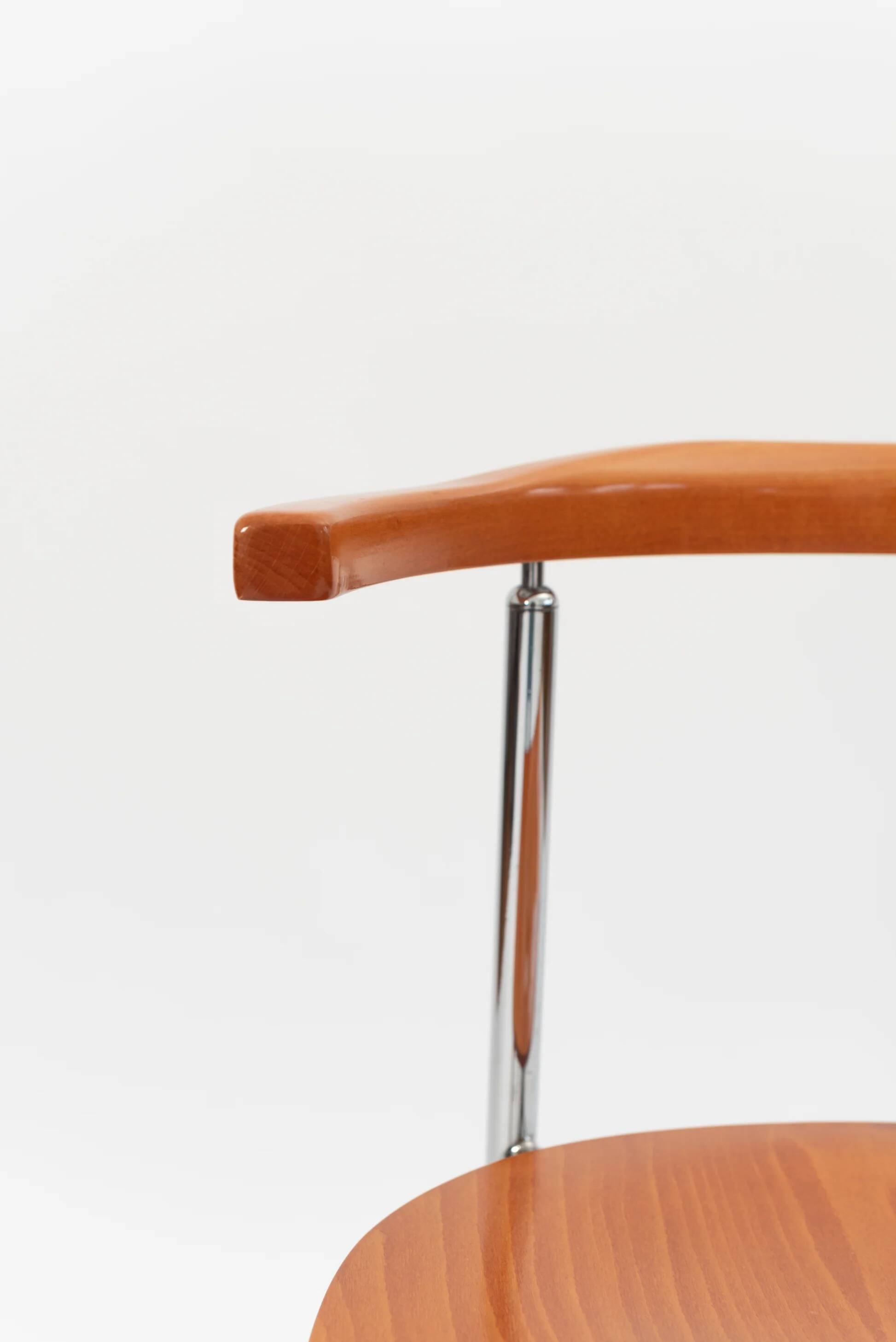 Set of 6 Italian cherry wood chairs