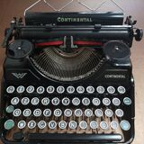 Typewriter continental wanderer 30s