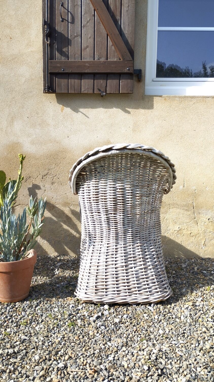Fauteuil en rotin blanc