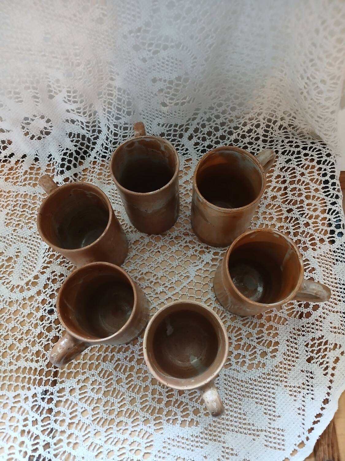 6 stoneware mugs / cups / tankards