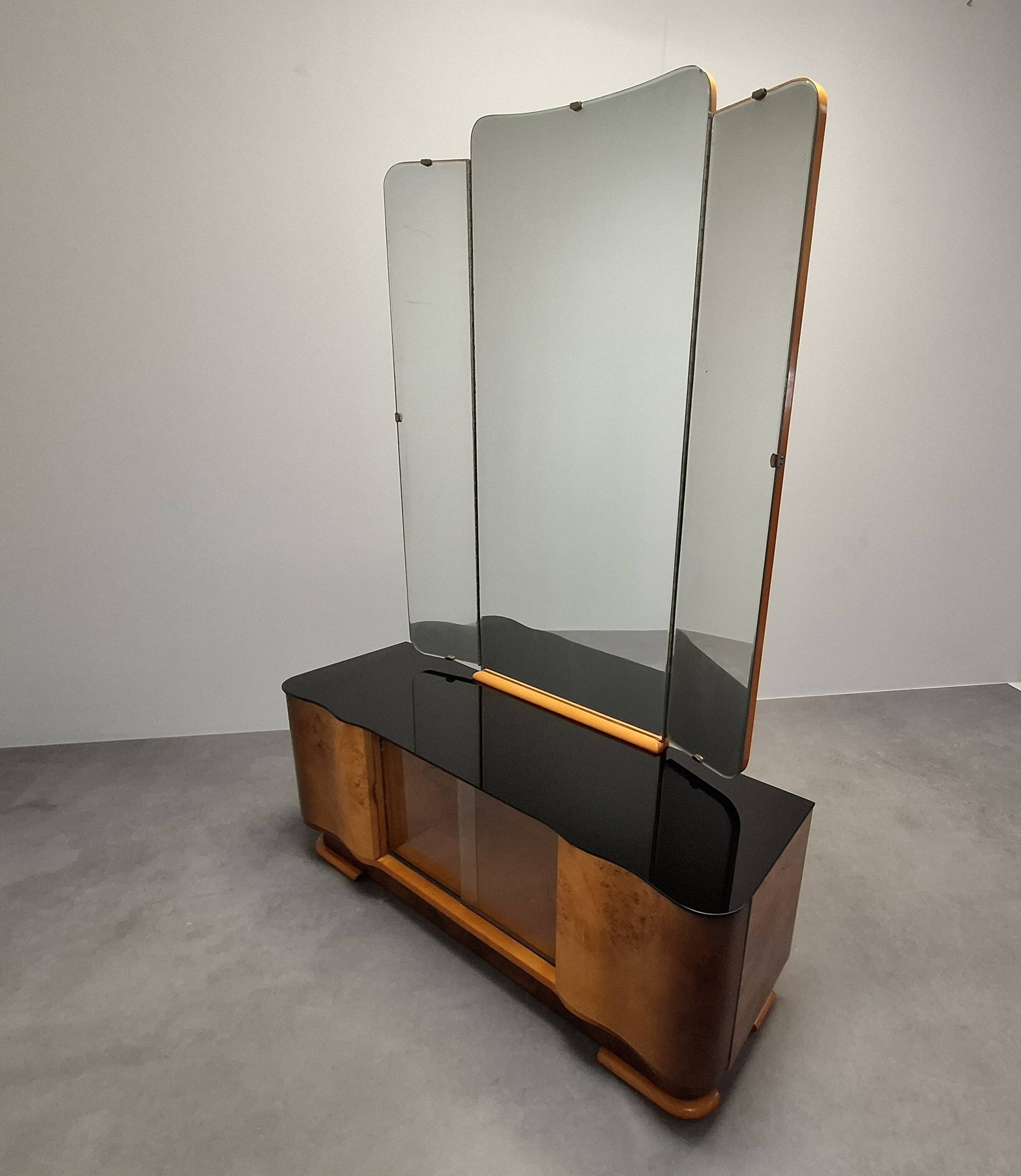 Art Deco Vanity Cabinet Attributed to Jindřich Halabala, Czechoslovakia, 19