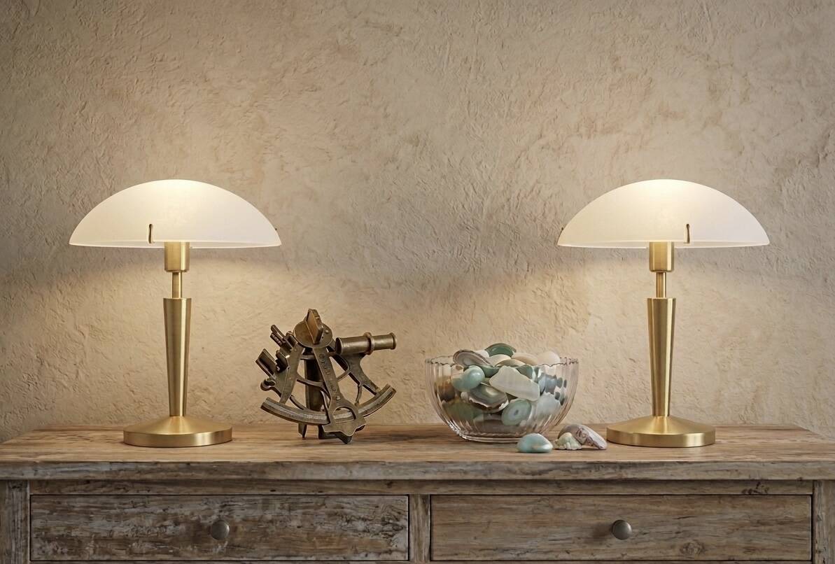 Superb pair of table lamps featuring the iconic "Mushroom" design.