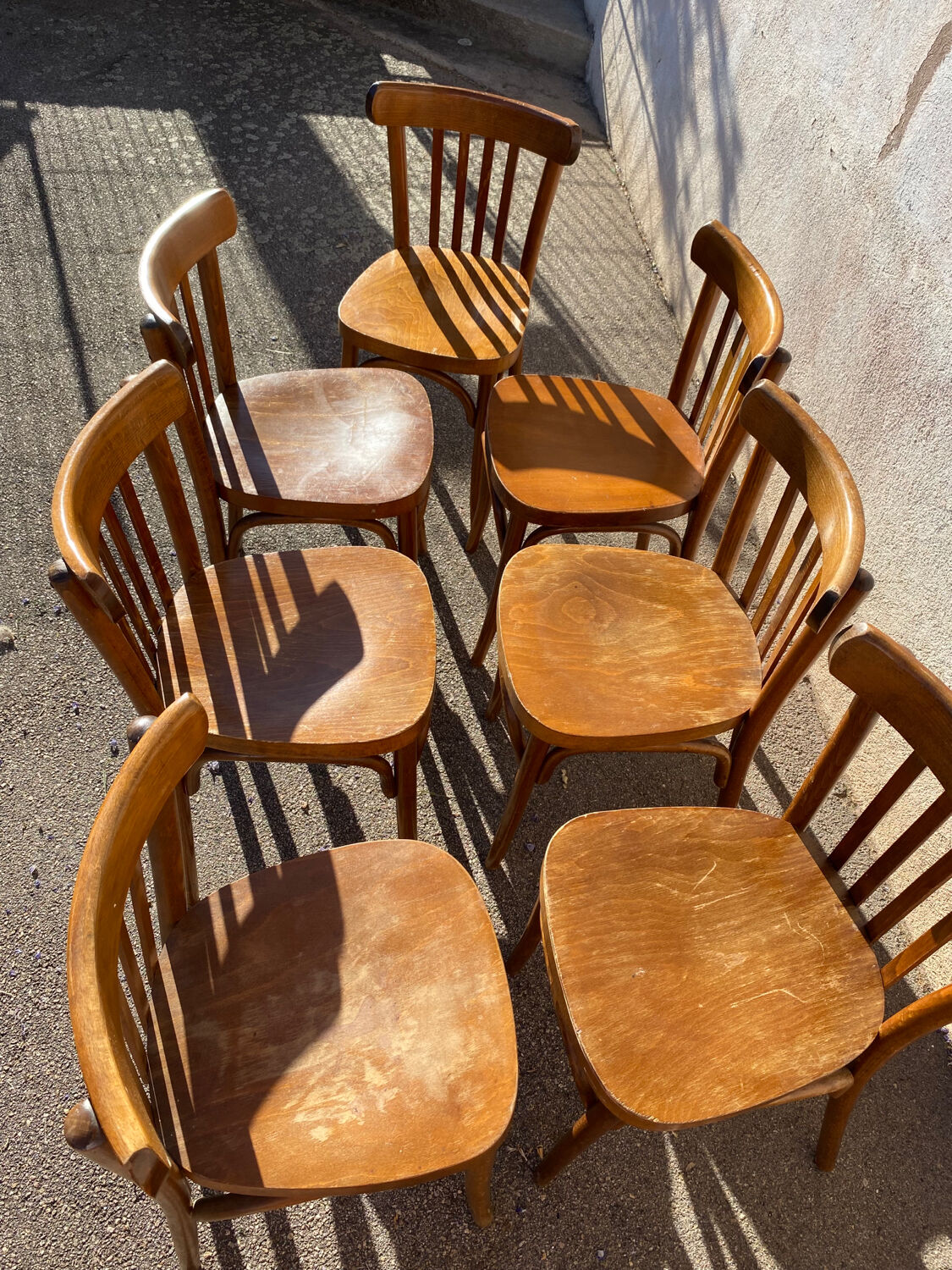 Set of 7 bistro chairs with curved backs