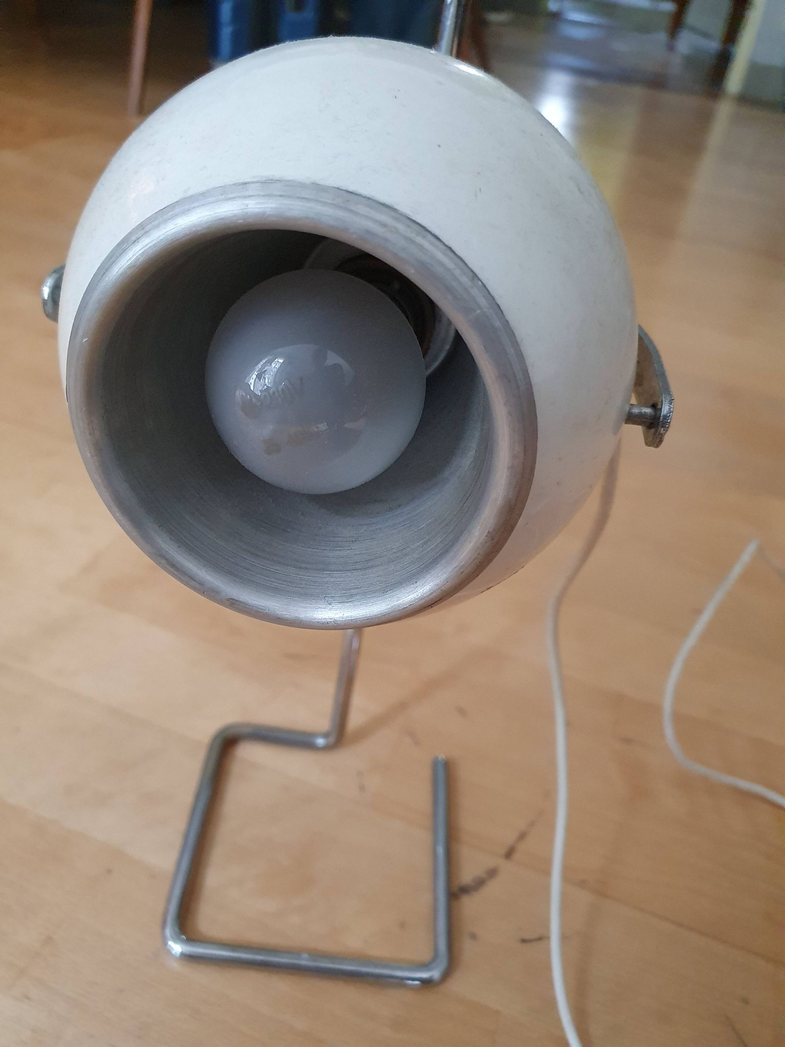 Paire de lampes eye ball vintage