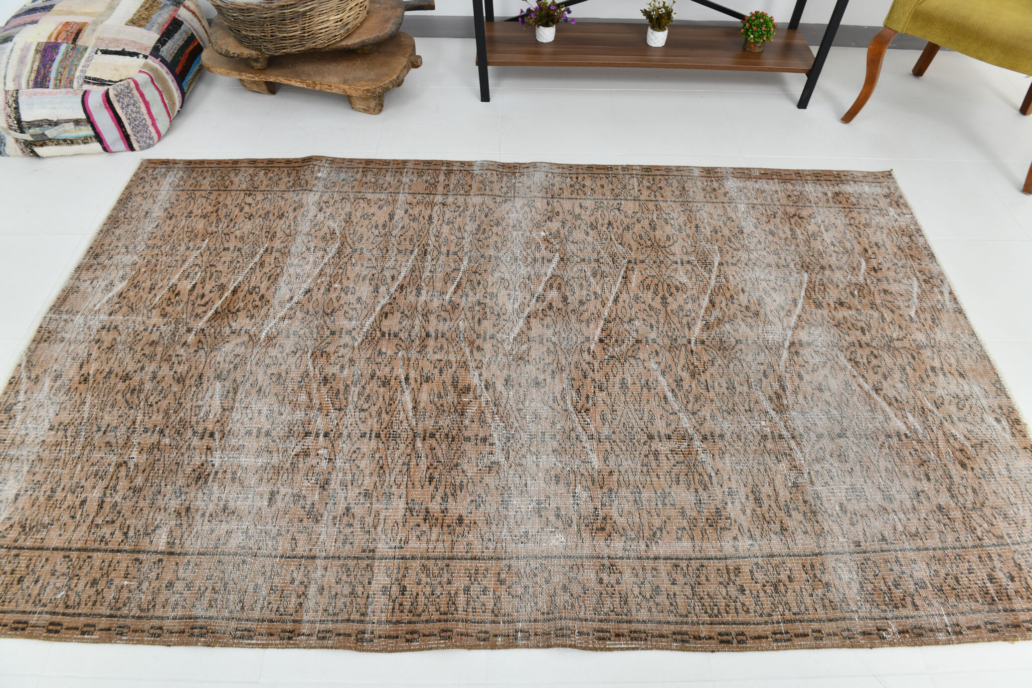 5x8 brunt orange floral vintage rug, 151x244cm