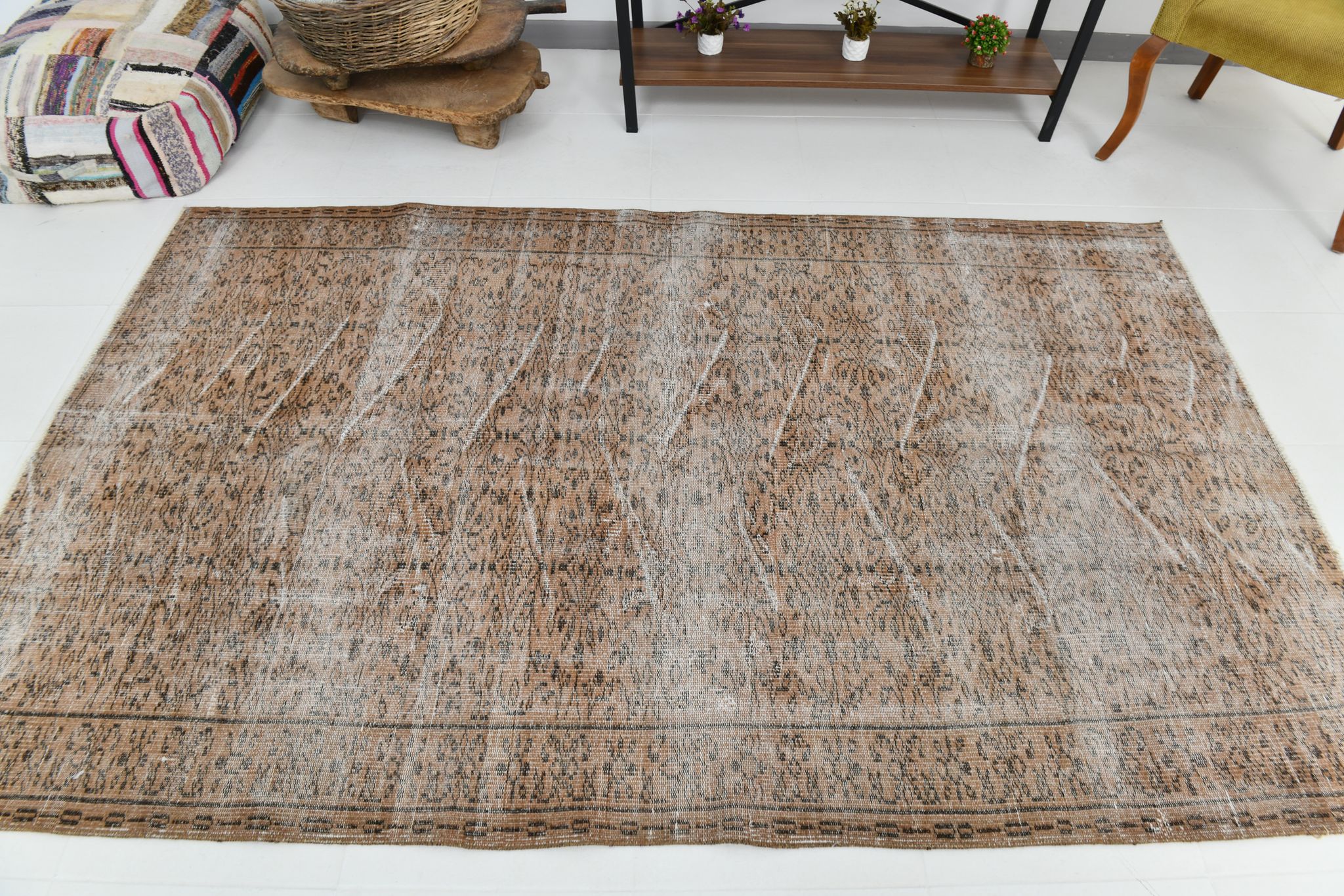 5x8 brunt orange floral vintage rug, 151x244cm