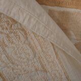 Hand knotted rug, vintage turkish rug 140x144 cm