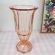 Grand vase en verre rose