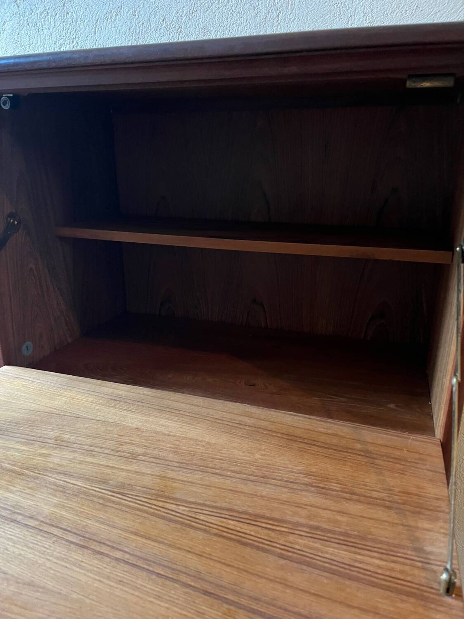 Meuble bar scandinave en teck année 60