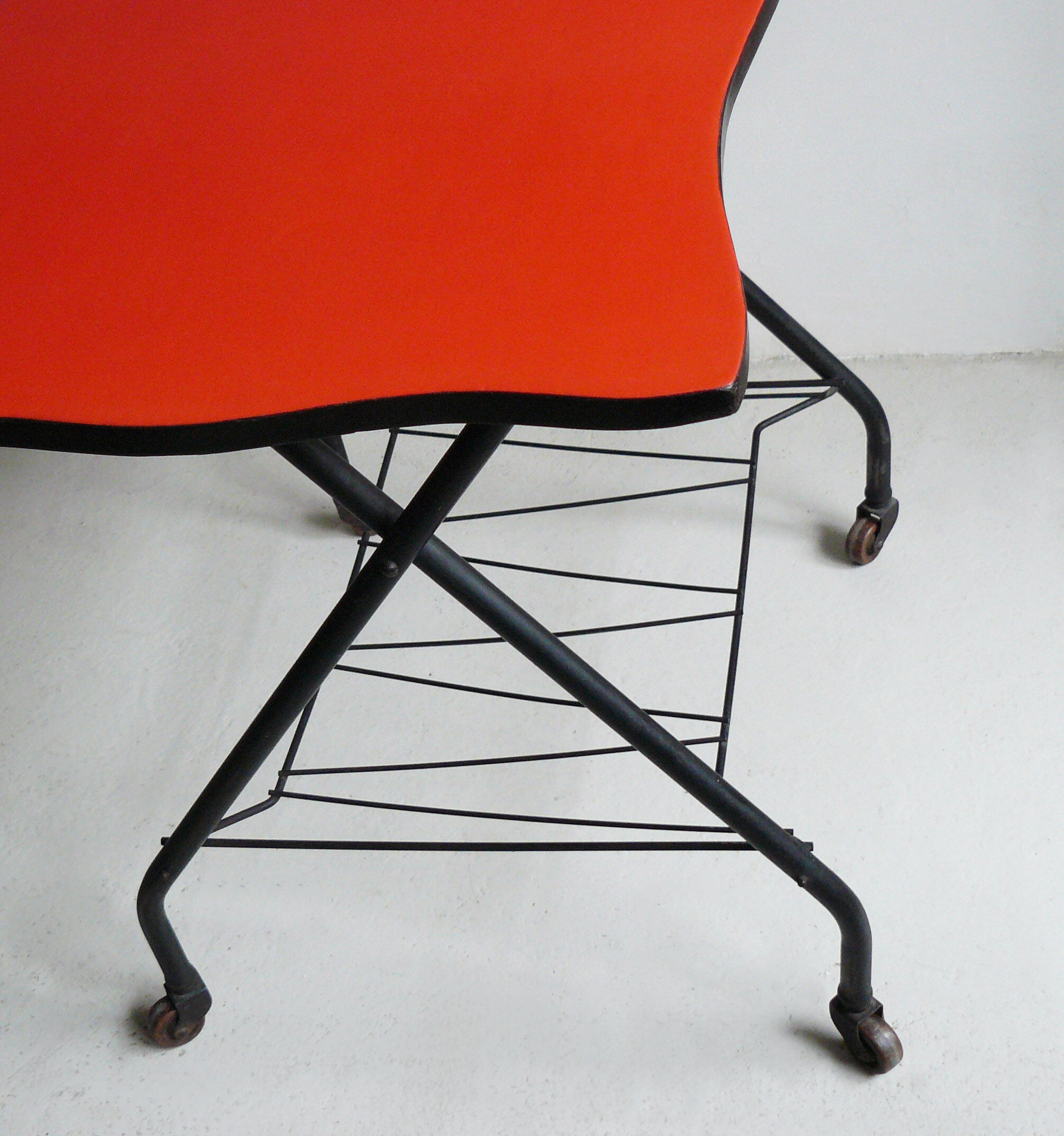 Orange roulette table